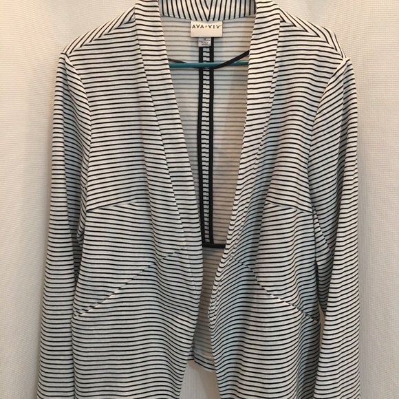 Ava & Viv Jackets & Blazers - Black and White Blazer